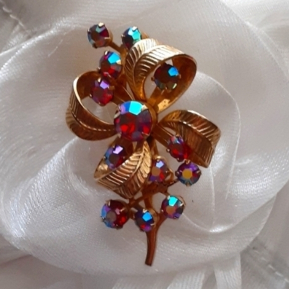 Jewelry - Vintage Antique Aurora Borealis Bow Brooch